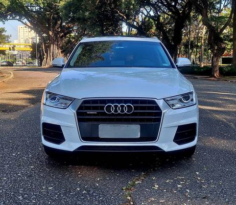 AUDI Q3 2.0 TFSI AMBIENTE QUATTRO 4P GASOLINA S TRONIC AUDI Q3 2.0 TFSI AMBIENTE QUATTRO 4P GASOLINA S TRONIC
